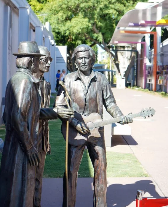 Redcliffe Bee Gees flash mob